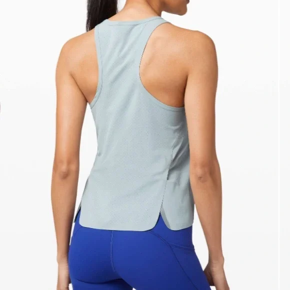 Lululemon Find Your Pace Tank
Blue Cast Reflective - Picture 2 of 9